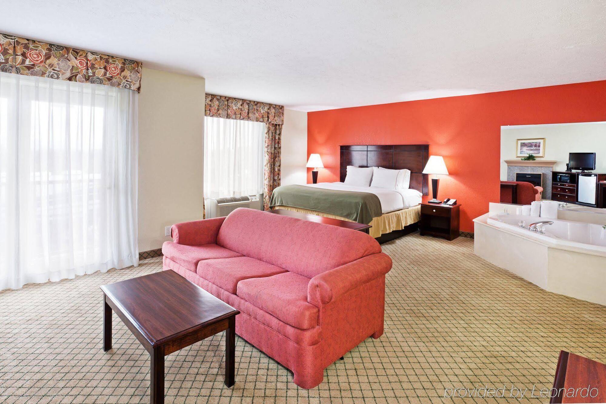 Holiday Inn Express Dandridge, An Ihg Hotel Εξωτερικό φωτογραφία